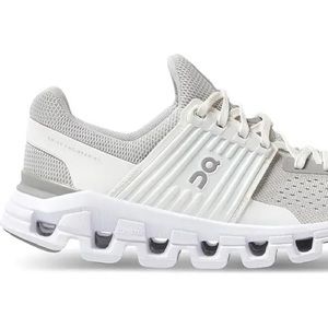 On Running Cloudswift Women’s Size W 7.5 White with Light Grey.